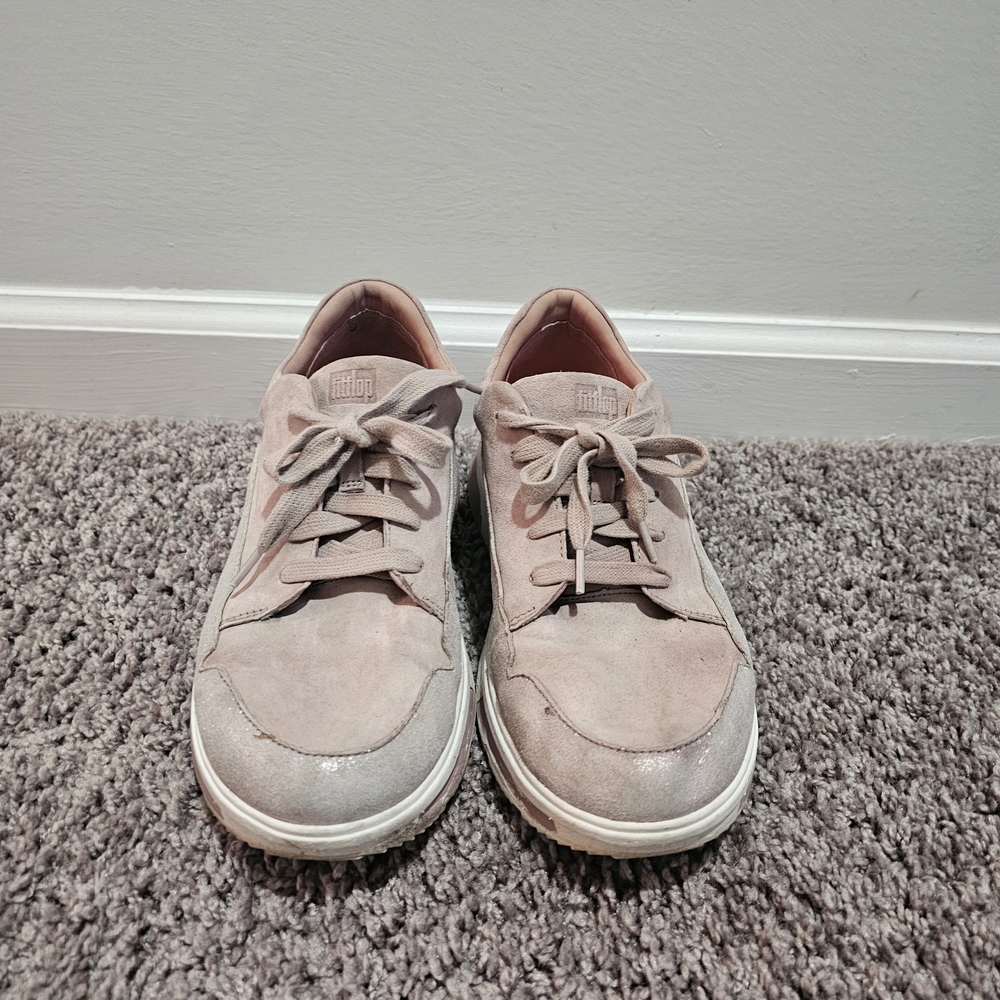 FitFlop Women's Suede Lace-Up Sneakers Light Pink Size 8.5
